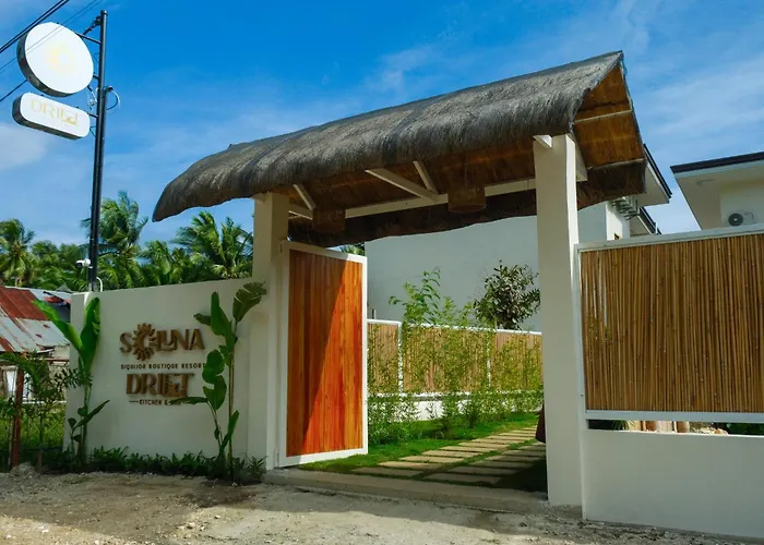 Soluna Siquijor Boutique Resort